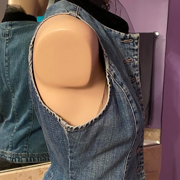 Denim Vintage Vest - Velvet collar and Very Sexy - Picture 3 of 12